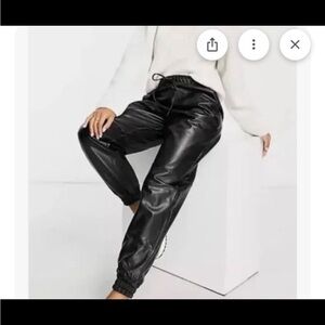 ABERCROMBIE & FITCH Black Faux Leather Jogger Pants SZ S